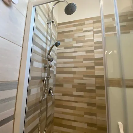 Oda ve Kahvaltı Enjoy Happyness