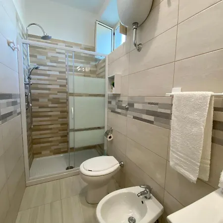 Oda ve Kahvaltı Enjoy Happyness