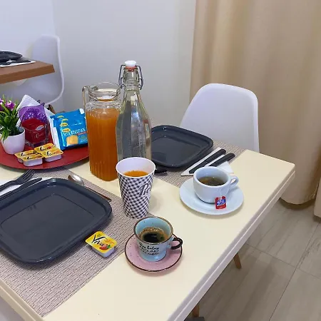 Enjoy Happyness Oda ve Kahvaltı Pompei