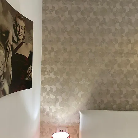 Enjoy Happyness Отель типа 